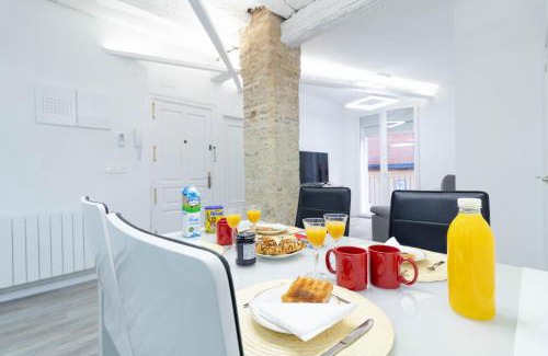 San Pablo Apartment | Piso en el Centro de Zaragoza, Parking GRATIS, Check-in 24h