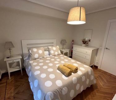Cabezon de la Sal Apartment | Piso La Vega