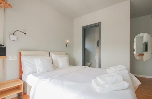 Sector 2 Apartment | Pit4U Accommodation