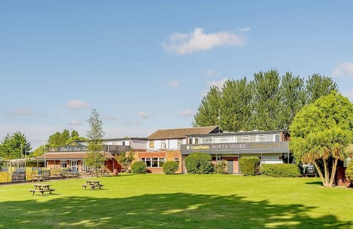 Skegness Ski Chalet | Platinum 3 Bed Lodge