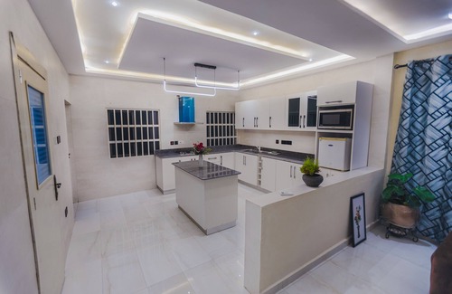 Oshien Apartment | PLATINUM PLUS APARTMENTS