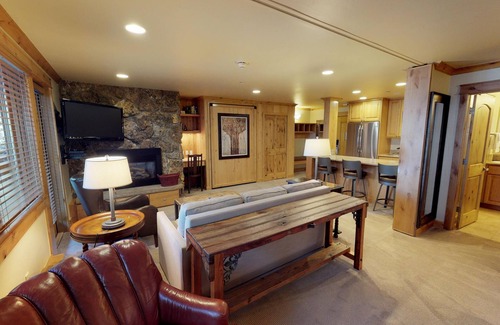 Vail Apartment | Platinum Studio @ Manor Vail w/Hotel Amenities