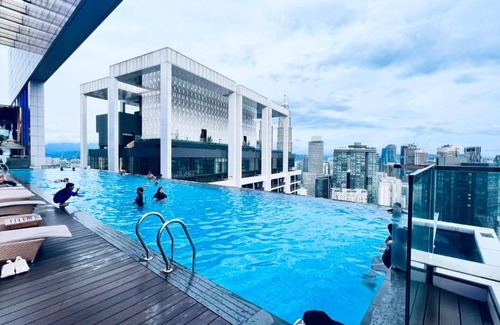 Kuala Lumpur City Centre Apartment | Platinum Suites KLCC