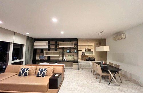 Kuala Lumpur City Centre Apartment | Platinum Suites KLCC