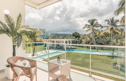Las Terrenas Apartment | Playa Bonita Lavish Apartment at Lake View 42B