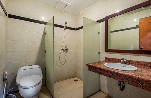 Kuningan Hotel | Plaza 68 Residence