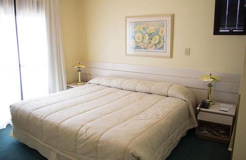 Santana Apartment | Plaza Inn Small Town Flat