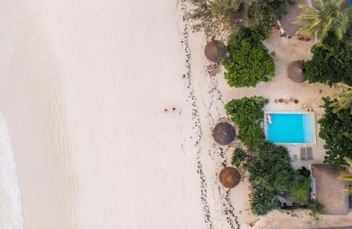 Kiwengwa Hotel | Poa Poa Bungalows