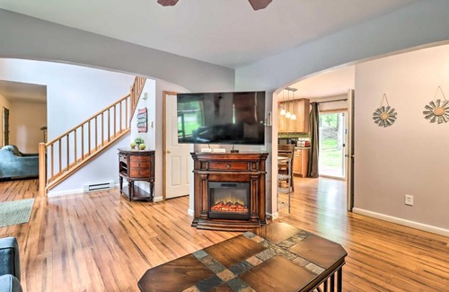 Bushkill House | Pocono Gem with Deck and Fire Pit, 9 Mi to Skiing!