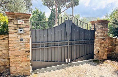 Castagneto Carducci Apartment | Podere Il Castellaccio Sant'Agata