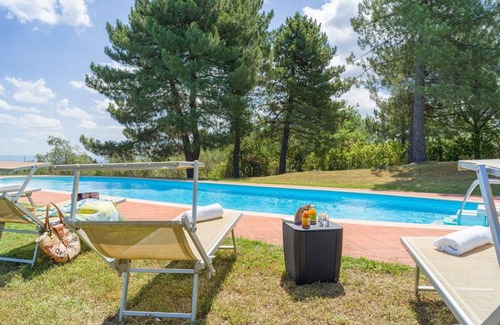 Montegonzi Villa | Podere Vecciale In Cavriglia, Tuscany