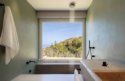 Pollina Villa | Poggio Pigio - Four Bedroom Villa, Sleeps 8