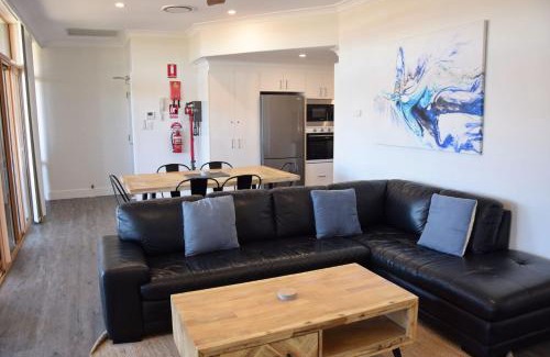 South West Rocks Apartment | Point Briner 7 - Bring your own linen.