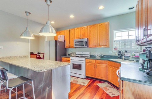 Point of Rocks House | Point of Rocks Vacation Rental w/Community Pool!