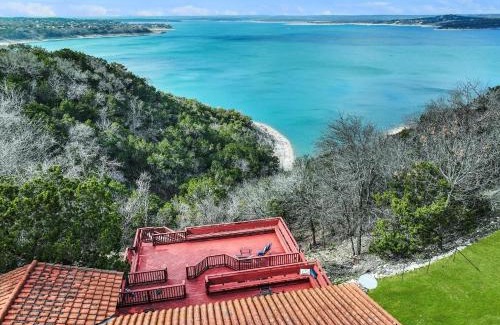 Canyon Lake House | Point of View