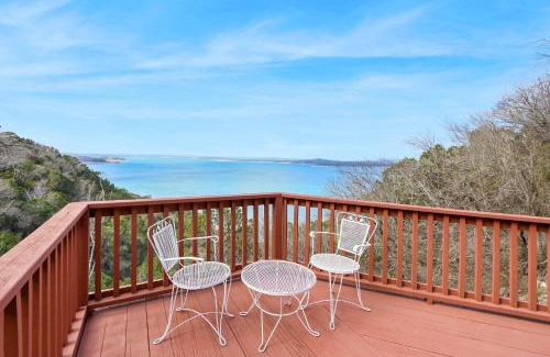 Canyon Lake House | Point of View