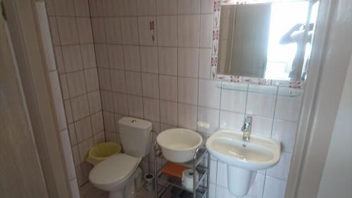 Leba House | Pokoje Gościnne " AWIA "