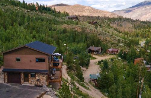 Grand Lake House | Pool Table, Expansive Mountain Views, New Construction, Close to Town
