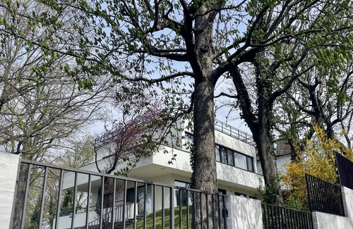 Unterdobling Villa | Porsche Villa with Garden and Garage in the best area of Döbling, Vienna