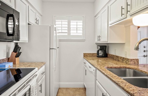 Shibui Sands Condo | Port A The View | Walk to Beach + Water Views!