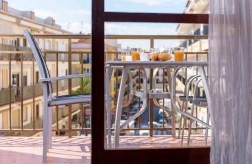 Aduanas Apartment | Port Perfection: Your Dream Apartment by the Beach