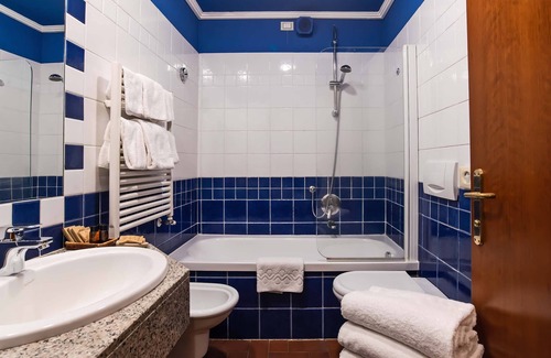 Santa Maria Novella Hotel | Porta Faenza Hotel