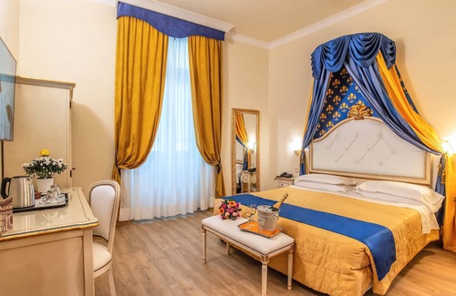 Santa Maria Novella Hotel | Porta Faenza Hotel
