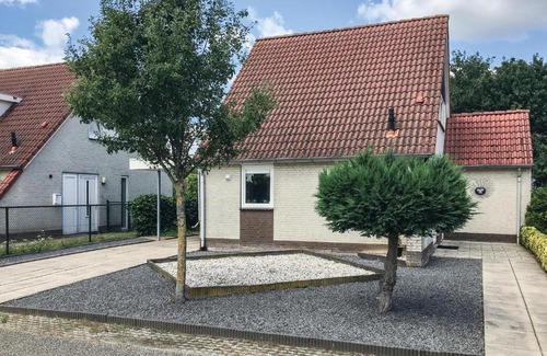 Stevensweert House | Porta Isola - Villa Land
