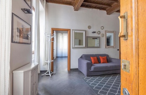 San Giovanni Apartment | Porta Rossa Dream