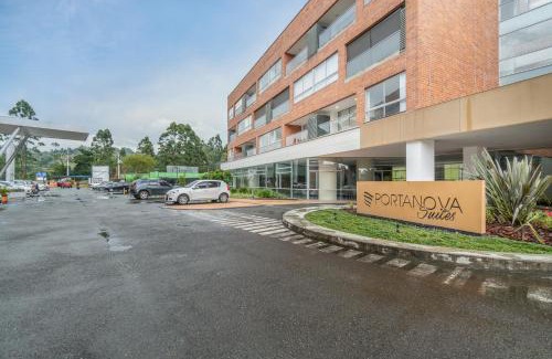 Rionegro Apartment | PORTANOVA Suites by ADVENTU