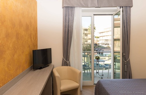Fiumicino Bed & Breakfast | Porto di Claudio
