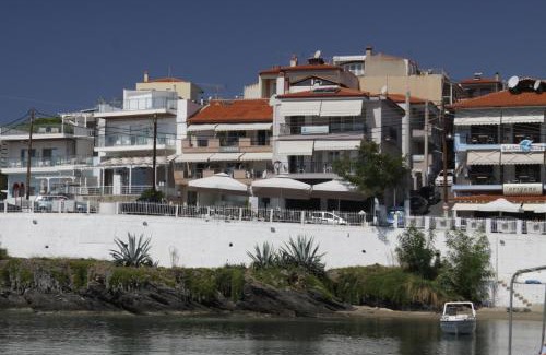 Neos Marmaras Apartment | PortoDream Studios & Apartments