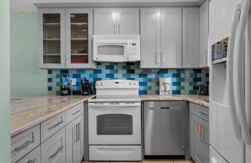 West Panama City Beach House | Portside Resort D1: Gulf Retreat With Pools, Beach & Family Adventures!