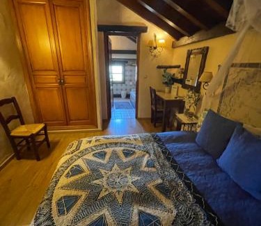 Gibralgalia House | Posada Los Cantaros