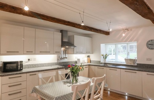 Branscombe Cottage | POTTERY BARN, pet friendly, with open fire in Branscombe
