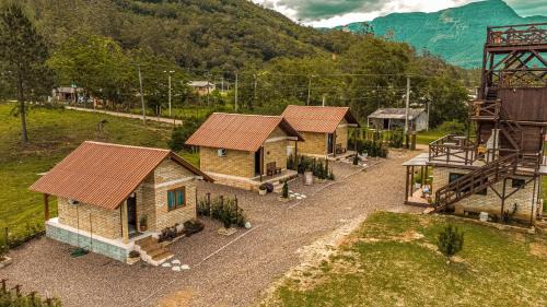 Praia Grande House | Pousada Caeana