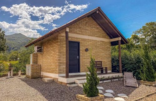 Praia Grande House | Pousada Caeana