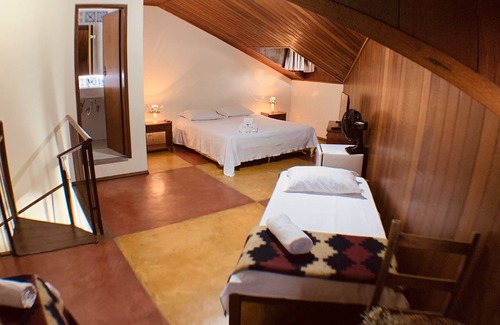 Tiradentes Hotel | Pousada Candonga Da Serra Hotel