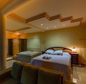 Vargem Bonita House | Pousada Casarão na Serra