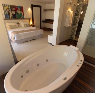 Sao Pedro da Aldeia Hotel | Pousada Enseada das Garças