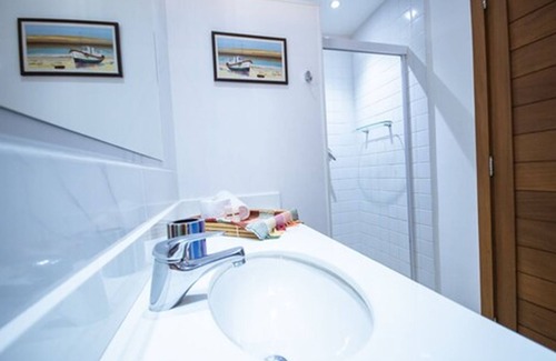 Joao Fernandes Hotel | Pousada João Fernandes