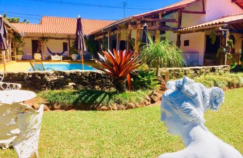 Tiradentes Hotel | Pousada Minas Goiás
