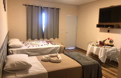 Joaquim Messias Hotel | Pousada morada dos passaros