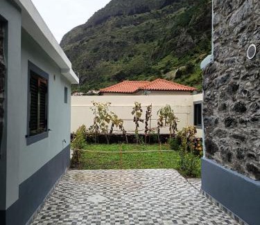 Sao Vicente Apartment | Pousada Teixeira 11B