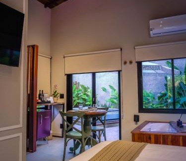 Lindoia Hotel | Pousada Villa Dois Amores