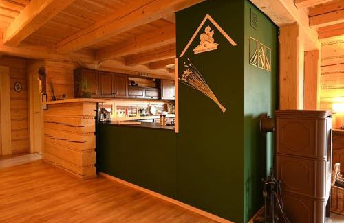 Wisla Villa | Poziomkowy Dom- Wisła, Dom z bali, Sauna, Taras