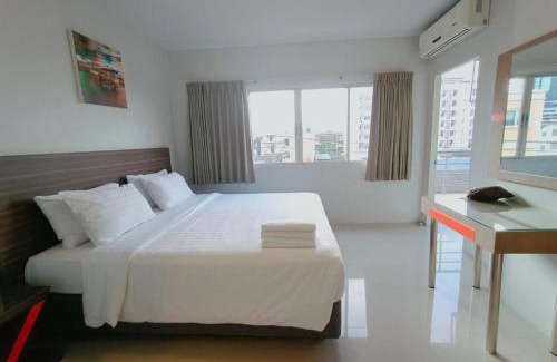 Rama 9 Apartment | Praso Residence