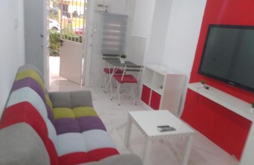 Palma-Palmilla Apartment | precioso apartamento moderno cerca del carrefour rosaleda