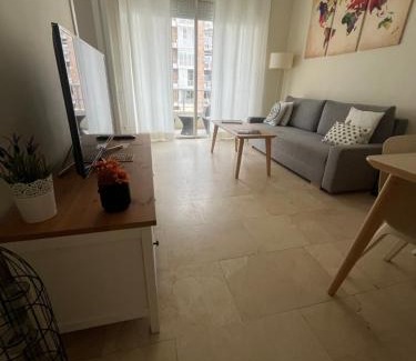 Les Corts Apartment | Precioso y tranquilo apartamento zona alta Diagonal Barcelona
