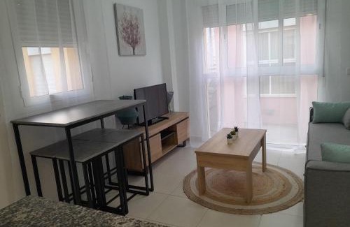 Puerto Rey Apartment | Preciso atico con jacuzzi en Laguna Beach
